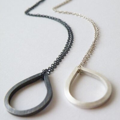 Collar de gota Collar de plata sensual Collar Y Collar minimalista de plata oxidada de plata esterlina por SteamyLab