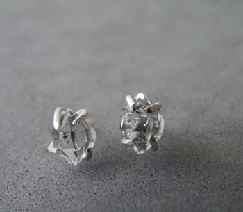 Herkimer Diamonds Stud Boucles d'oreilles en argent sterling Back Posts Boucles d'oreilles en pierre brute par SteamyLab 1