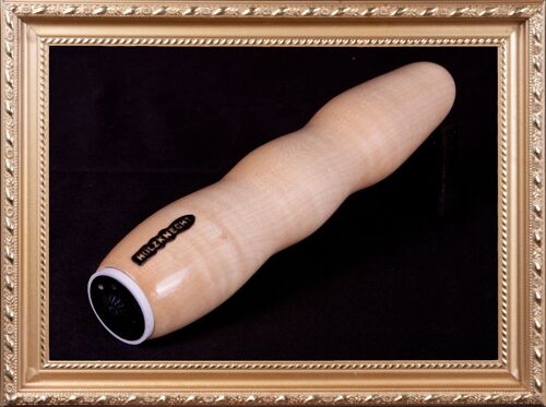 SUMMSI || Hoamatland Edition || Holzvibrator || Holzdildo || handmade by Holz-Knecht.at - Ahorn - 10 Vibrationsmuster || Magnetladekabel || Akku