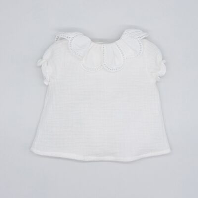 BLUSA GASA PLUMETI CRUDO CUELLO BORDADO3 Meses