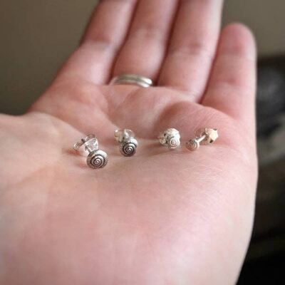 MINIATURE & TINY STERLING SILVER SHELL EARRINGS , MSS/OS
