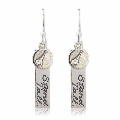 BOUCLES D'OREILLES STAND TALL GIRAFE CHARM, ARGENT STERLING, STE/S