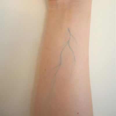 Tatuaggio temporaneo vene blu, trucco FX
