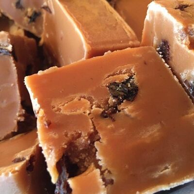 Rum & Raisin Fudge - Whole Bar Box 300g e