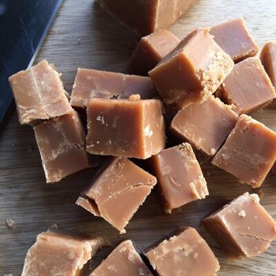 Clotted Cream Fudge - Half Bar Box 150g e