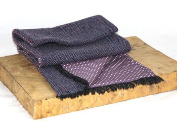 Tenby Tweed avec doublure à pois prune 1