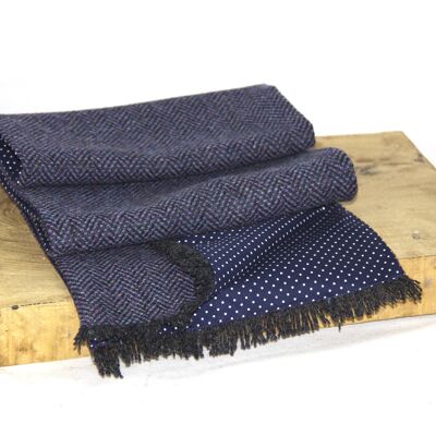 Bufanda de tweed Brenin con forro de lunares azul marino