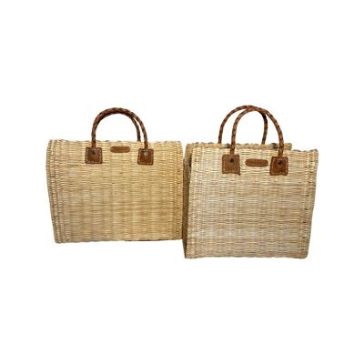 "Authentic" palm basket sold in sets of 2
