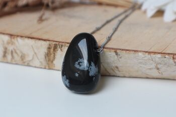 Collier de pierres précieuses - Obsidienne flocon de neige