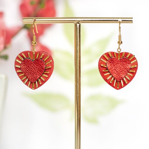 Boucles d'oreilles Coeurs sacrés en cuir rouge