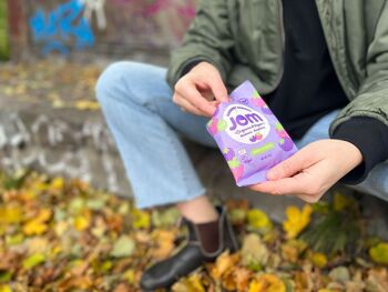 Bonbons bio et végétaliens - Gummies acidulés aux bleuets et aux framboises 5