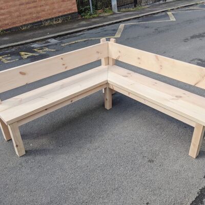 Corner dining seat - Medium Oak stain