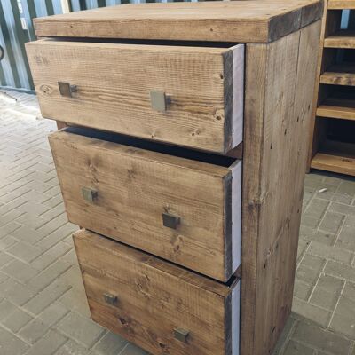 Chest of drawers – 3 drawers - Medium Oak stain