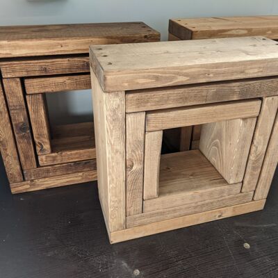 Square nest of tables - Natural Pine