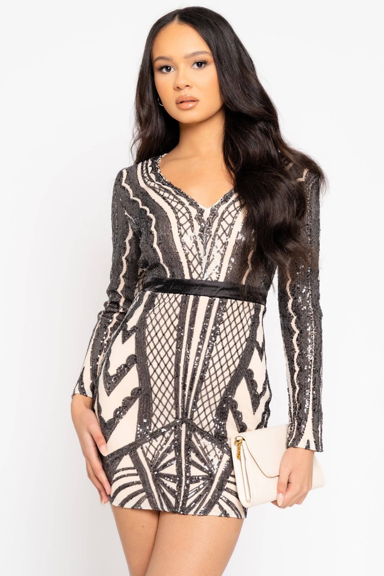 Coco Couture Vip Vestido negro nude con lentejuelas ceñido al cuerpo ilusión