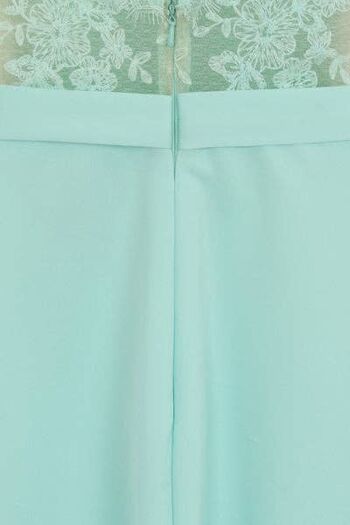 Ruby Mint Robe longue en dentelle à épaules dénudées et queue de poisson 4