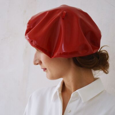 Beret - M - red