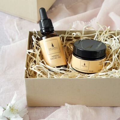 Neroli Cleansing Balm and Facial Oil Gift Set.