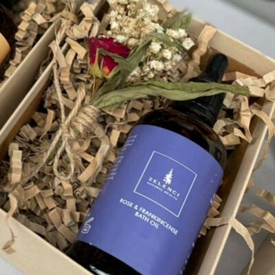 Rose and Frankincense Luxury Bath/Body oil  Gift set