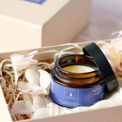 Rose and Frankincense Cleansing Balm and Muslin cloth Gift set.
