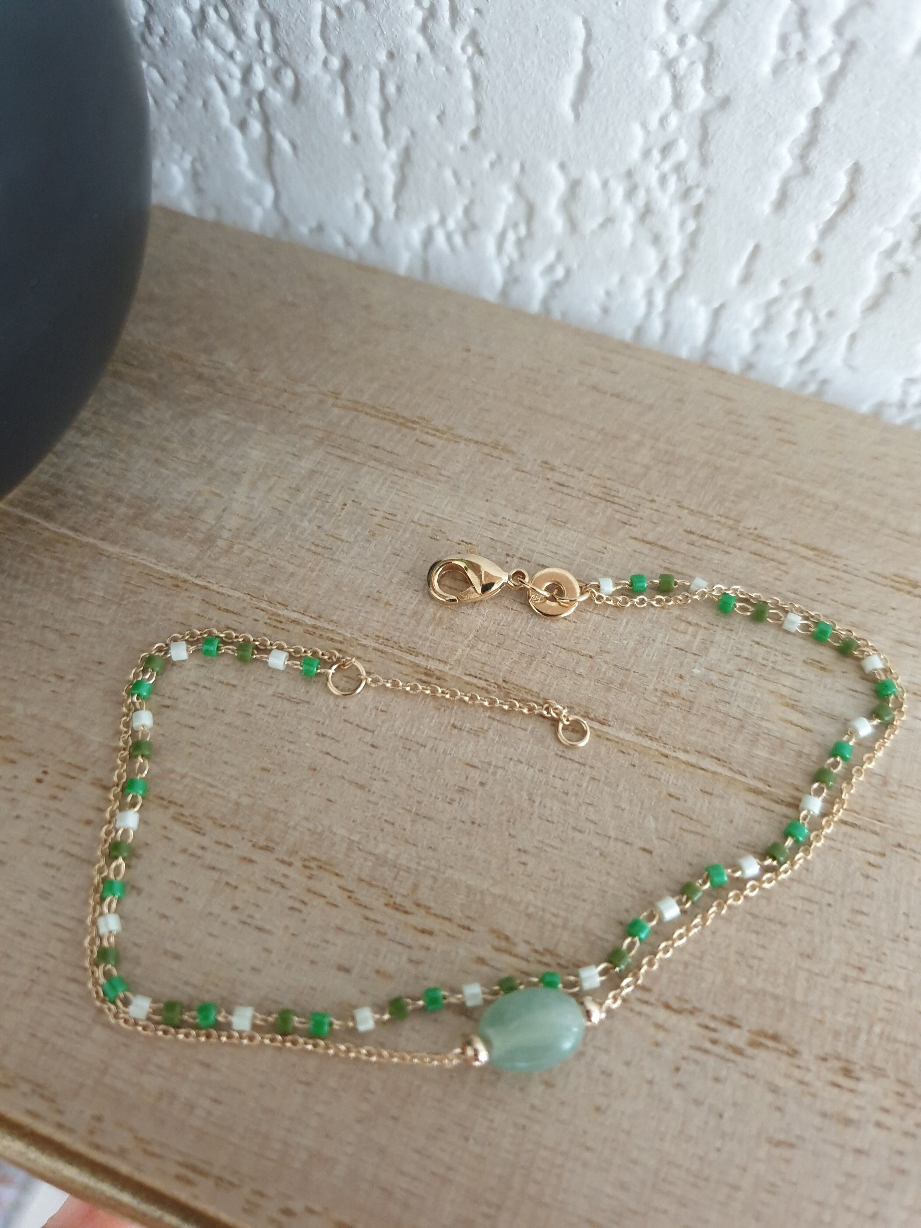 Bracciale doppio placcato oro con avventurina ovale e fila di perle Miyuki (lunghezza 18 cm regolabile a 16 cm)