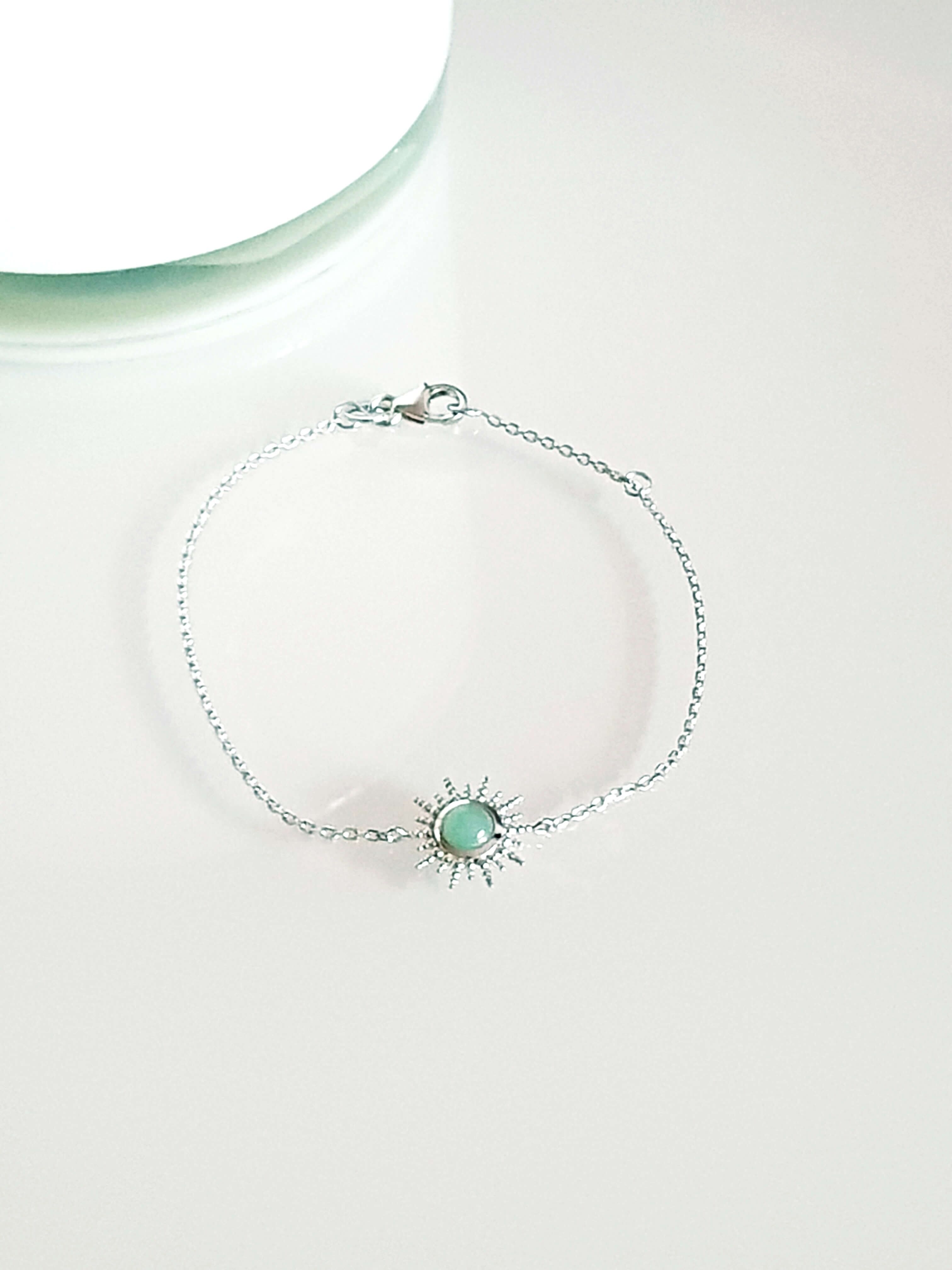 Bracciale in argento 925/1000 rodiato con "sole" incastonato con una pietra avventurina (lunghezza 18 cm regolabile a 16 cm)