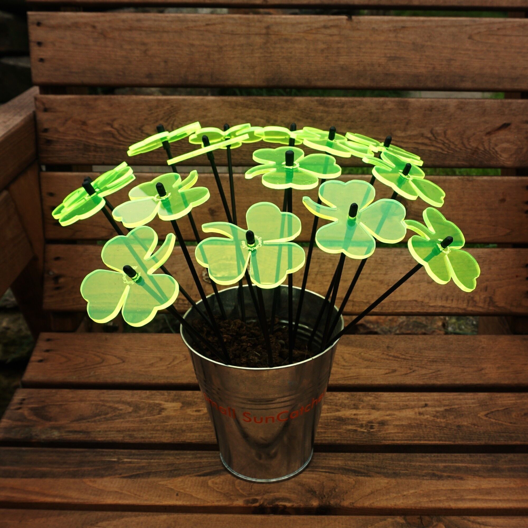 Stand di vendita 'Pot of Shamrocks' Small - Verde