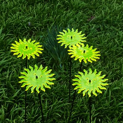 Medium Garden Décor Ornaments Set of 5 'Smiling Sun '