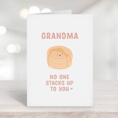 Carte Grand-mère personne ne s'empile jusqu'à vous