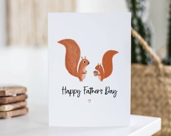 Carte de fête des pères heureux écureuil 3