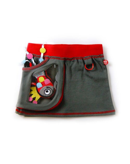 Minifalda con bolso de ventana + pez feliz