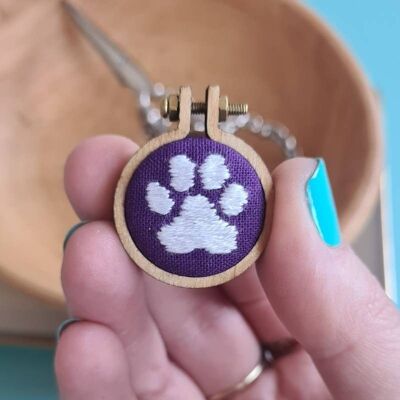 Cat's Pawprint Charm Embroidery Kit
