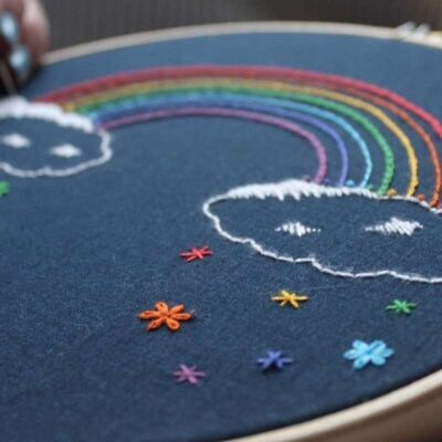 Kit de broderie arc-en-ciel