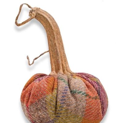 Scarlett Pimpernel Tartan Pumpkin 5 Inch