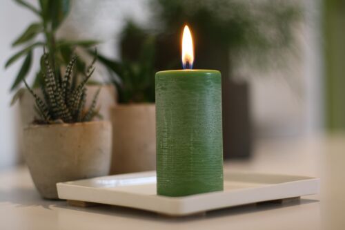 Bougie pilier cire végétale colorée 550 gr VERT OLIVE