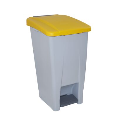 Waste container with Selective pedal 60 liters. Yellow color.