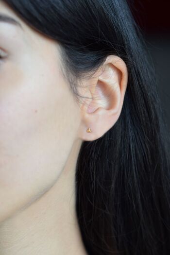 CLOUS D'OREILLES TRIANGLE RIVETS, boucles d'oreilles en argent 925 3.5mm - plaqué or 2