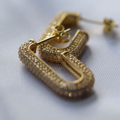 J HOOPS EARRINGS - gold plated