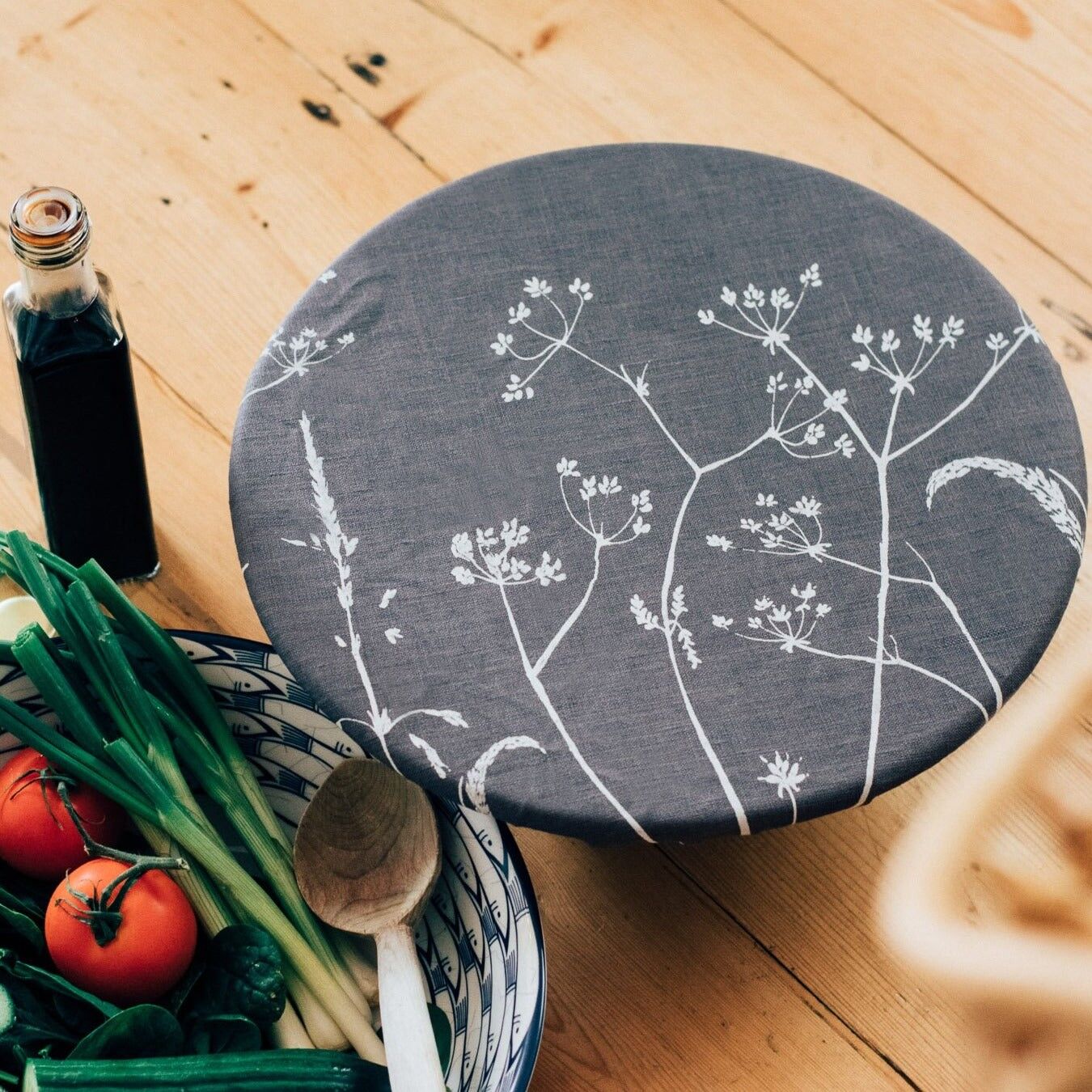 Hedgerow Bowl Cover - Large