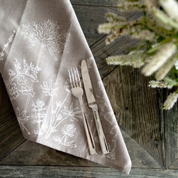 Ensemble de deux serviettes en lin à fleurs en pur lin - Naturel 4