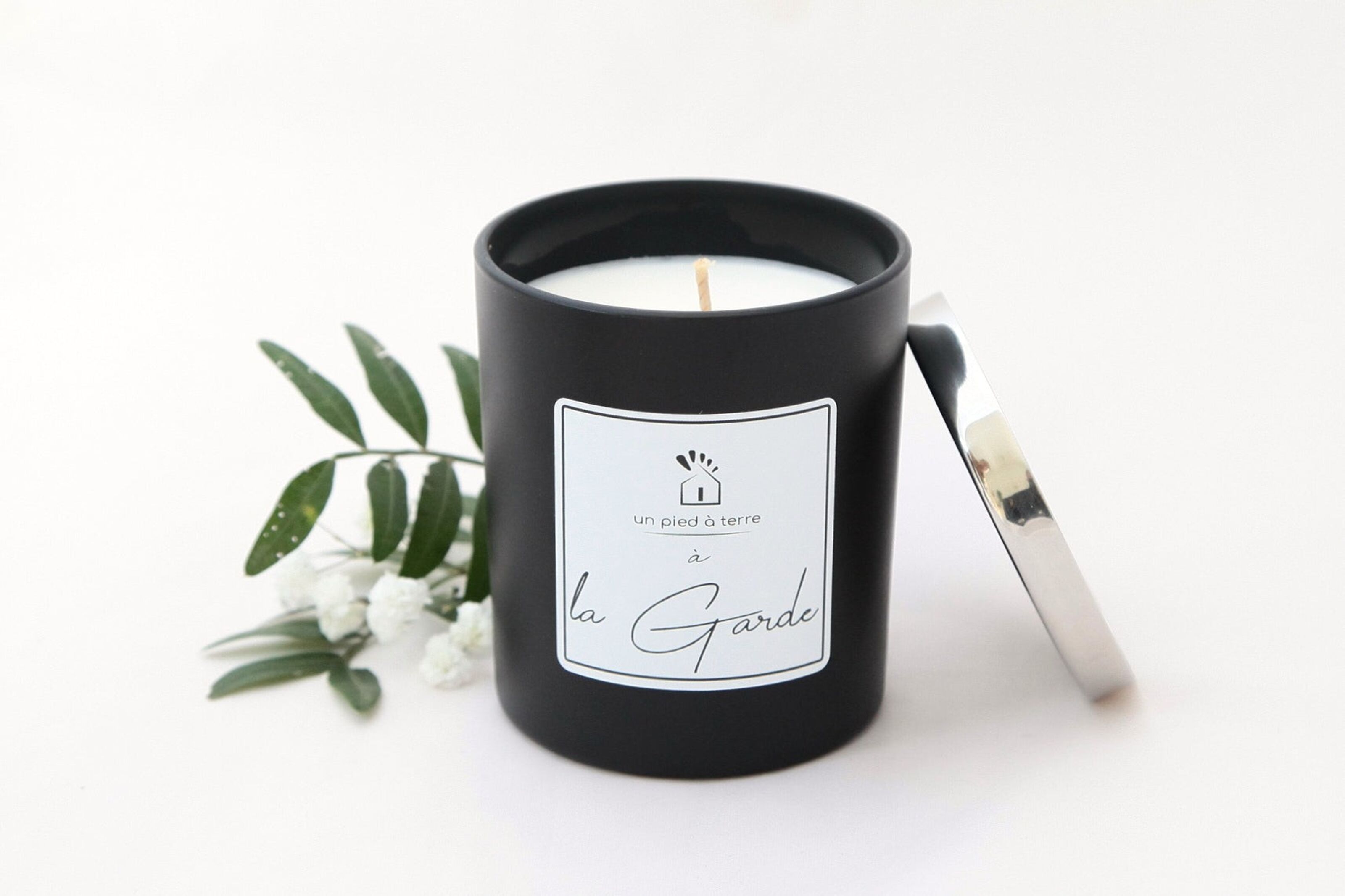 Buy wholesale Scented candle A Pied à Terre at La Garde