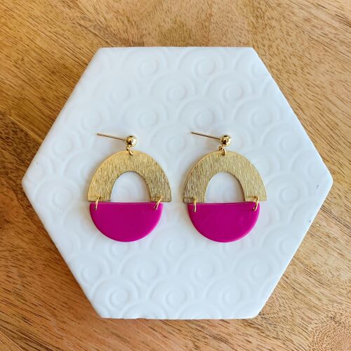 Jasmine Pink Textured Arch Ball Stud Earring