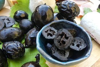 Noix Vertes Confites ( Pickled Walnuts )- ENTIERES 455g/225g 3