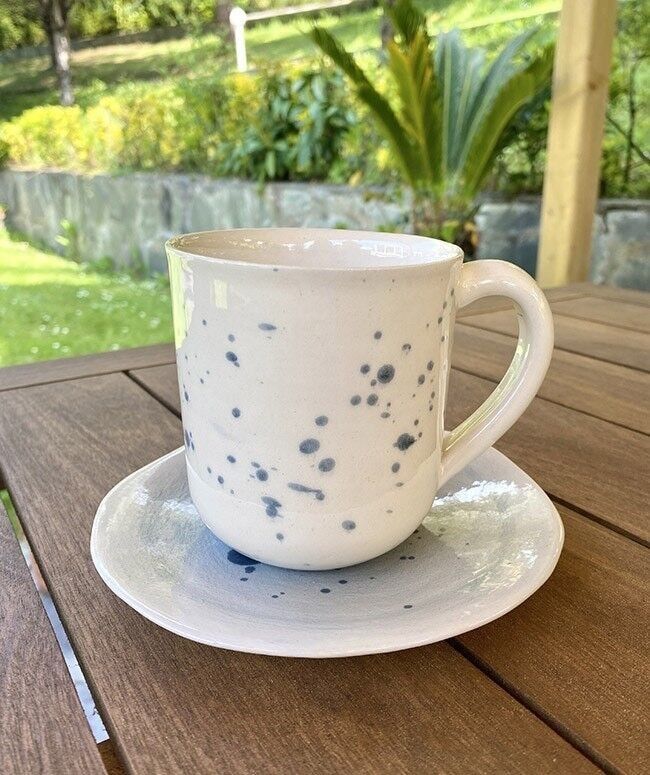 TASSE GESALZEN GRAU