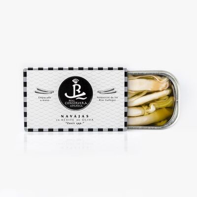 Razor clams in olive oil