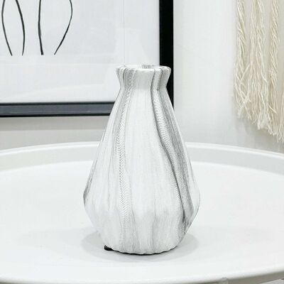 13cm Marble Look Ribbed Vase
