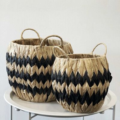 2pc Black and Natural Zigzag Woven Straw Baskets