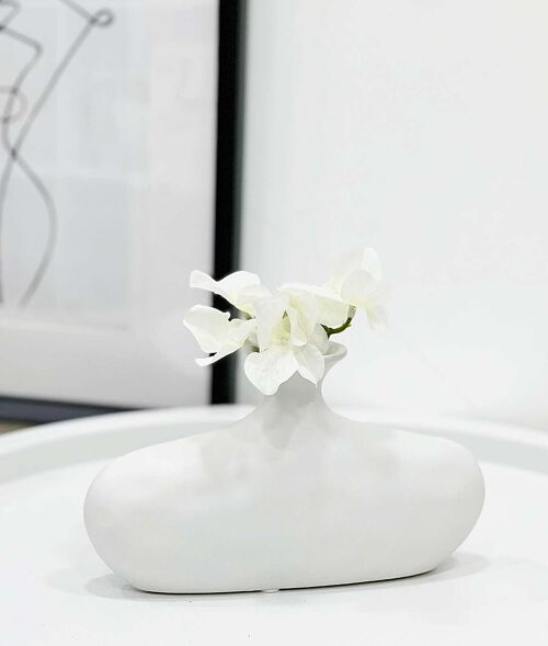 Wide Curved Vase White