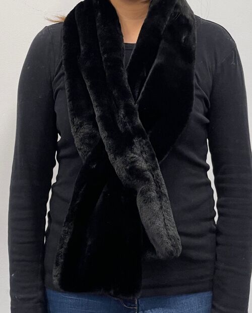 Black Faux Fur Scarf