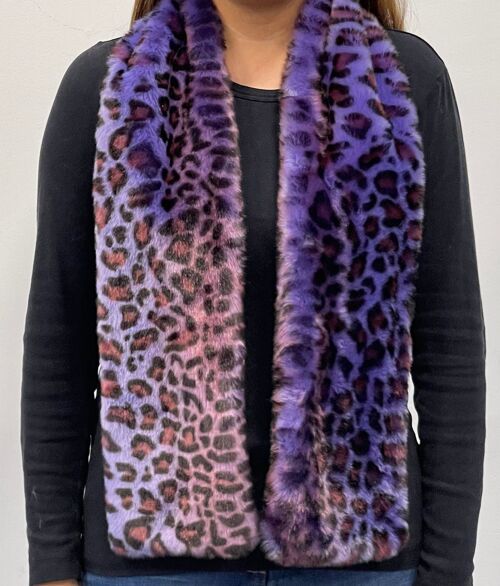 Purple Leopard Print Faux Fur Scarf